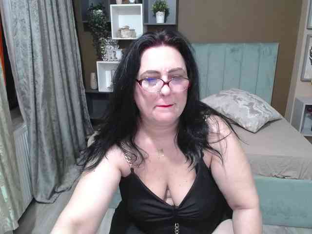 ValerieSmiths ValerieSmiths