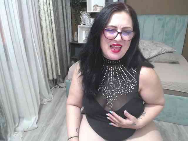 ValerieSmiths ValerieSmiths