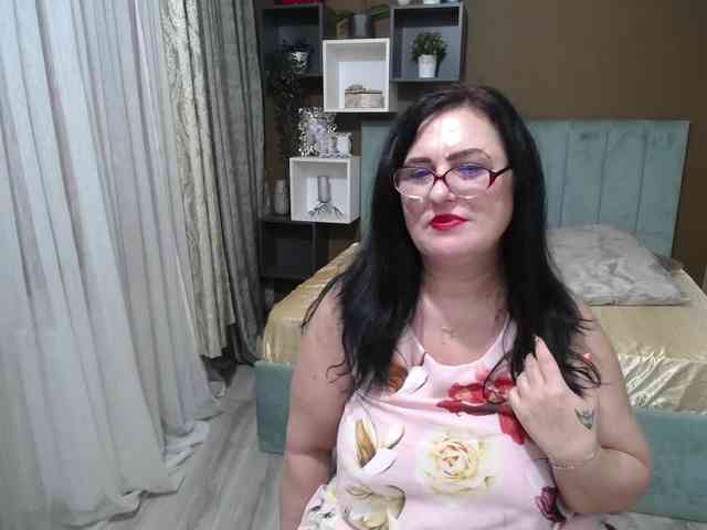 ValerieSmiths Live Webcam on BongaCams