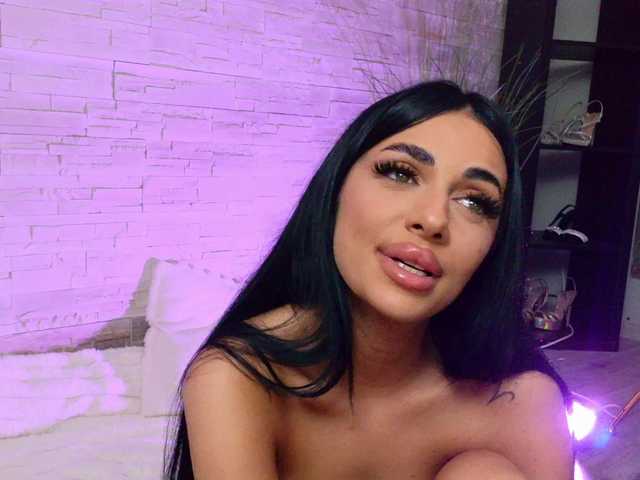 Sex chat gratuit in direct cu VanessaVosss pe BongaCams