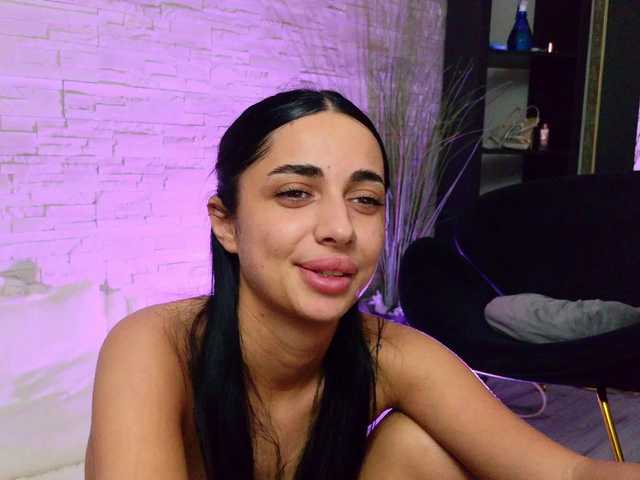 Sex chat gratuit in direct cu VanessaVosss pe BongaCams