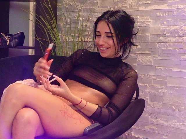 Sex chat gratuit in direct cu VanessaVosss pe BongaCams