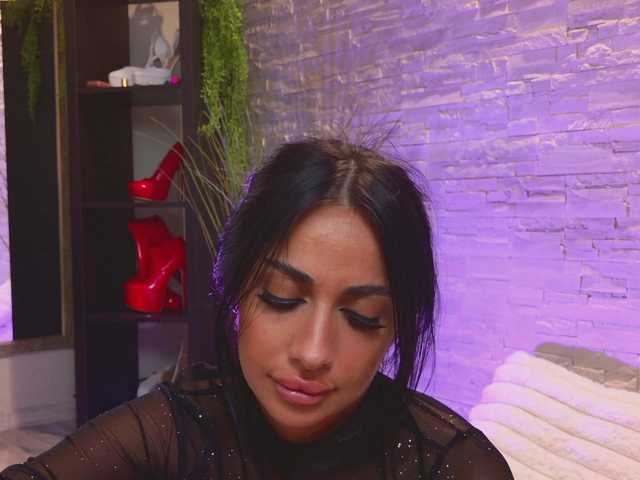 Sex chat gratuit in direct cu VanessaVosss pe BongaCams
