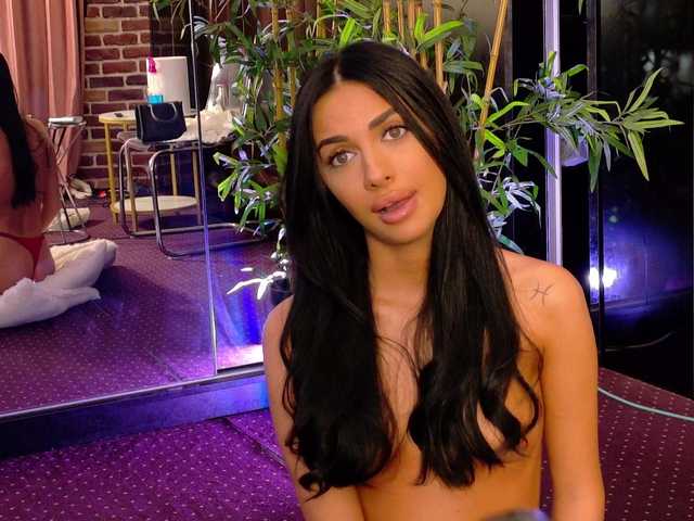 VanessaVosss live cam on BongaCams