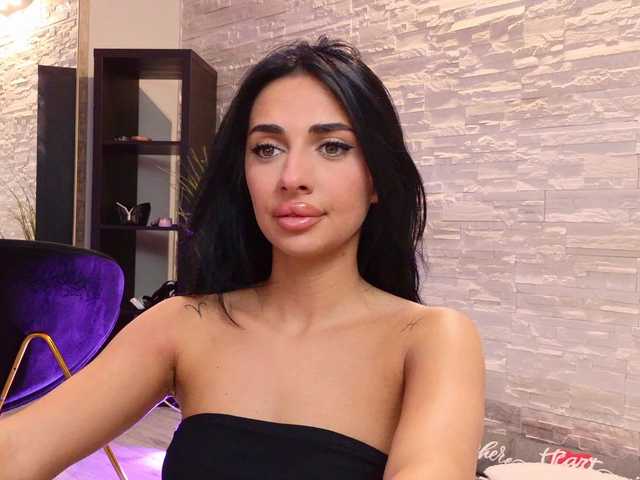 Sex chat gratuit in direct cu VanessaVosss pe BongaCams