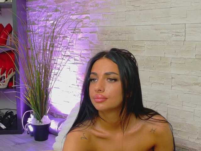 Sex chat gratuit in direct cu VanessaVosss pe BongaCams