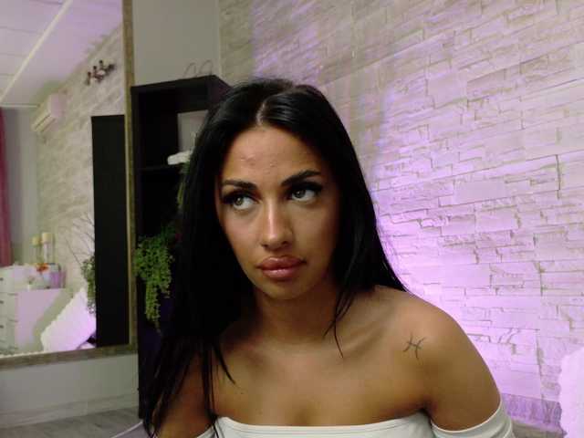 Sex chat gratuit in direct cu VanessaVosss pe BongaCams