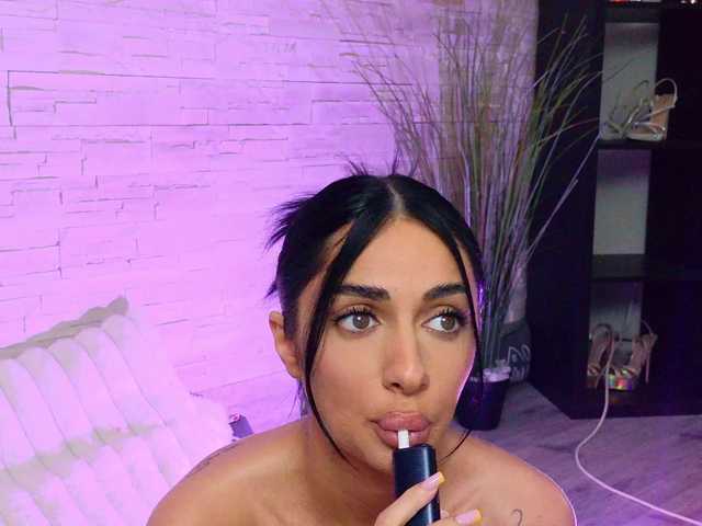 VanessaVosss live cam on BongaCams