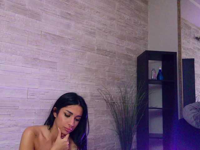 vanessavosss cam belle