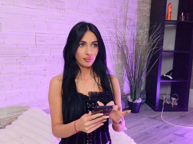 Sex chat gratuit in direct cu VanessaVosss pe BongaCams