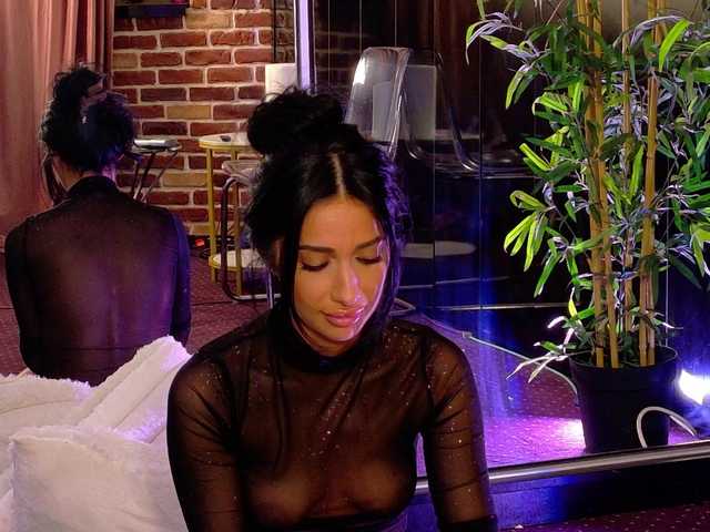 Sex chat gratuit in direct cu VanessaVosss pe BongaCams