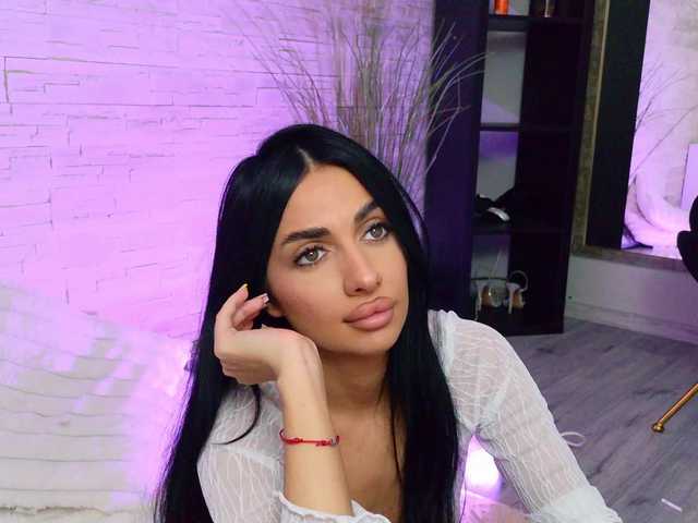 Sex chat gratuit in direct cu VanessaVosss pe BongaCams