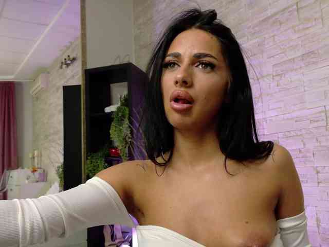 Model: VanessaVosss