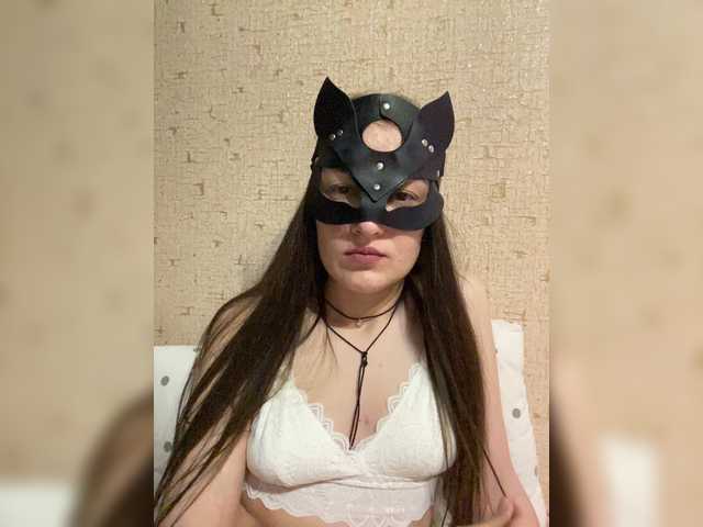 Karinalive92 live cam on BongaCams