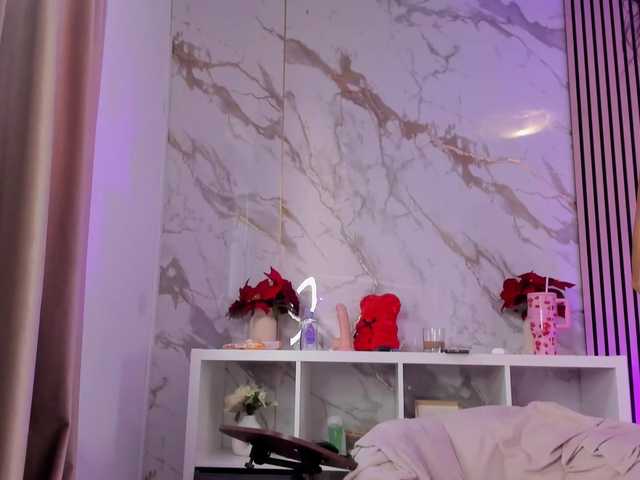 Sex chat gratuit in direct cu AltessaVoss pe BongaCams