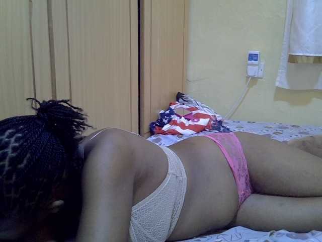 pretty-bianca live cam on UnifiedCams