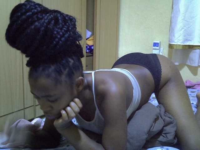 pretty-bianca live cam on BongaCams