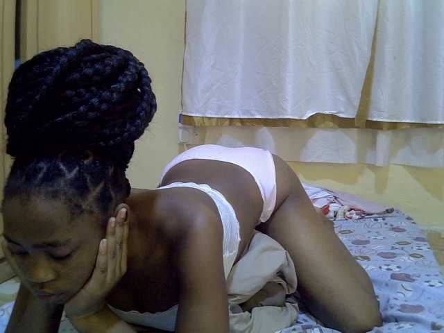 pretty-bianca live cam on BongaCams