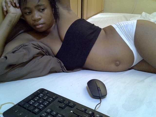 pretty-bianca live cam on UnifiedCams