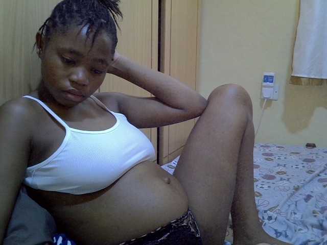 pretty-bianca live cam on BongaCams