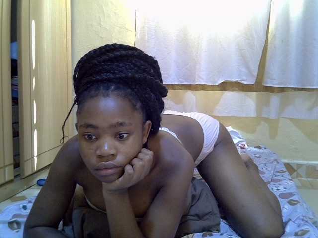 pretty-bianca live cam on BongaCams