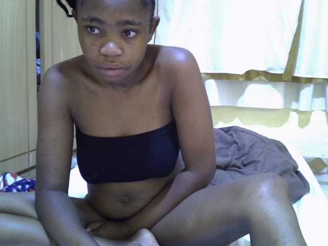 pretty-bianca live cam on BongaCams