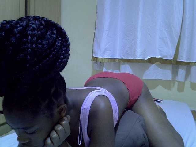 pretty-bianca live cam on BongaCams