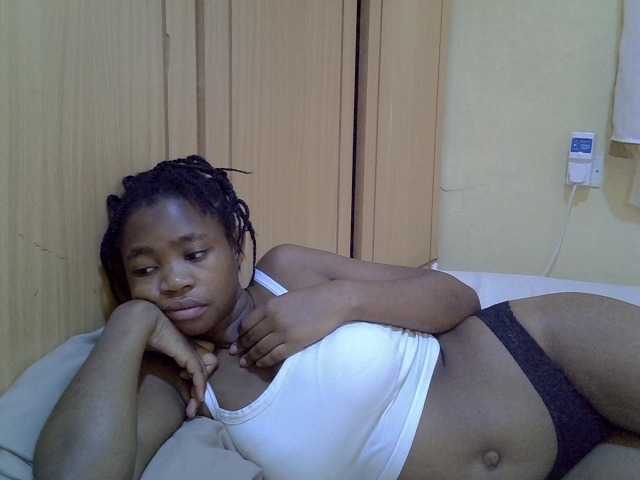 pretty-bianca live cam on BongaCams