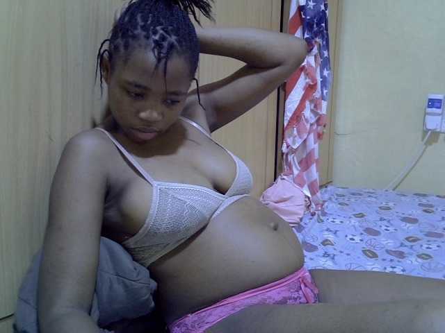 pretty-bianca live cam on BongaCams