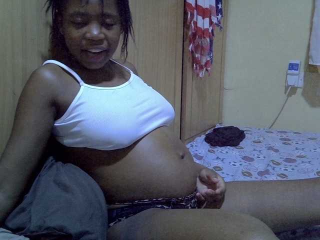 pretty-bianca live cam on BongaCams