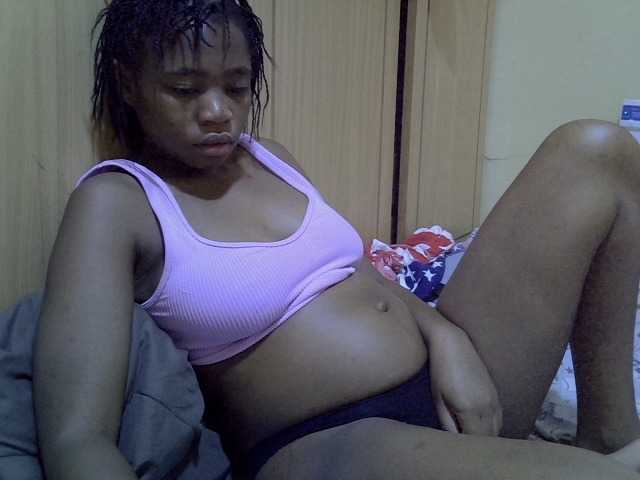 pretty-bianca live cam on BongaCams