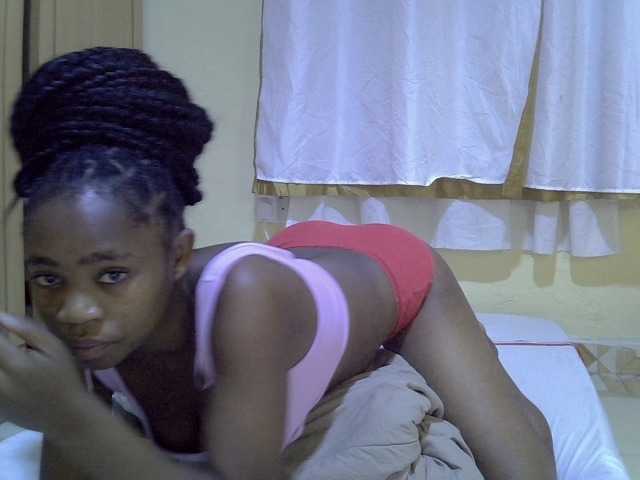 pretty-bianca live cam on BongaCams