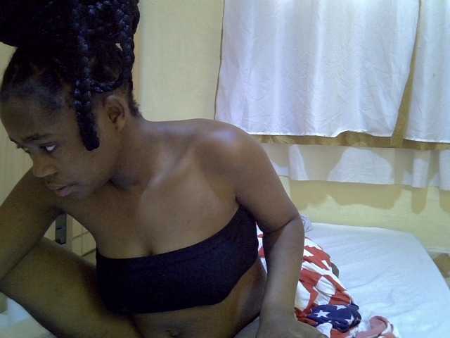 pretty-bianca live cam on BongaCams