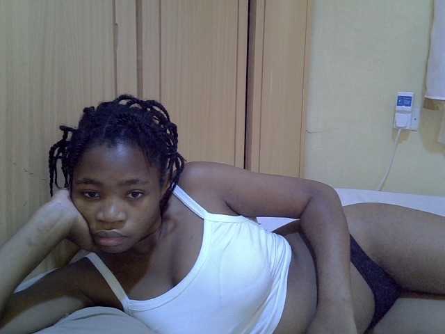 pretty-bianca live cam on BongaCams