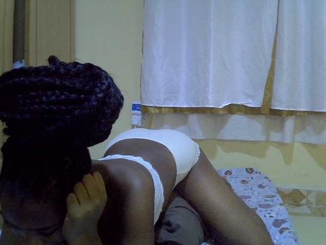 pretty-bianca live cam on BongaCams