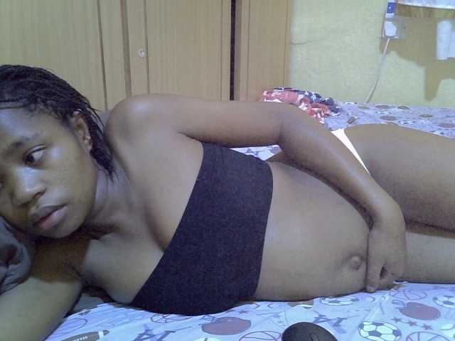 pretty-bianca live cam on BongaCams