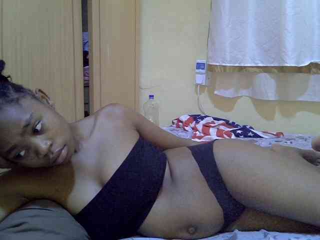 pretty-bianca webcam