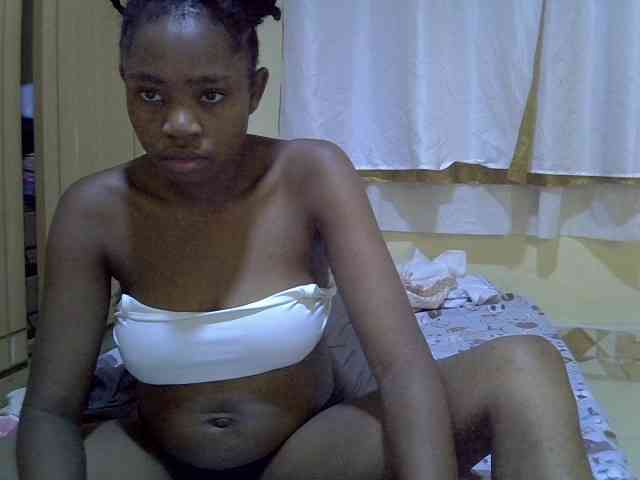 pretty-bianca webcam