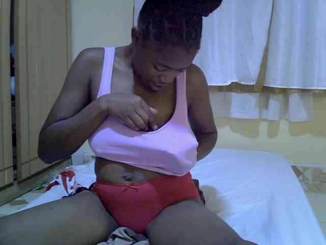 pretty-bianca webcam