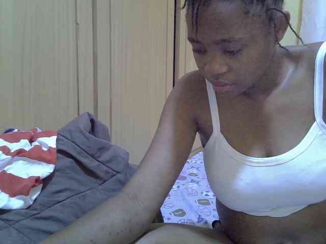 pretty-bianca webcam