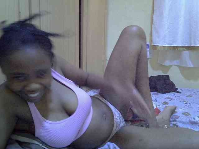 pretty-bianca webcam