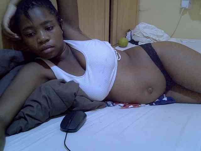 pretty-bianca webcam