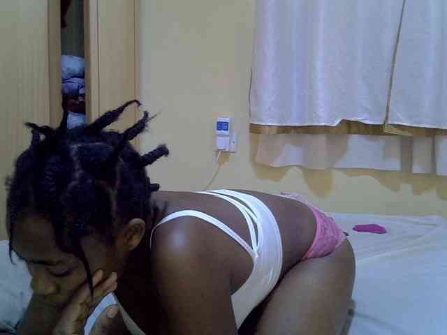 pretty-bianca webcam