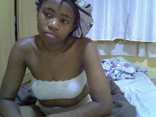 pretty-bianca webcam