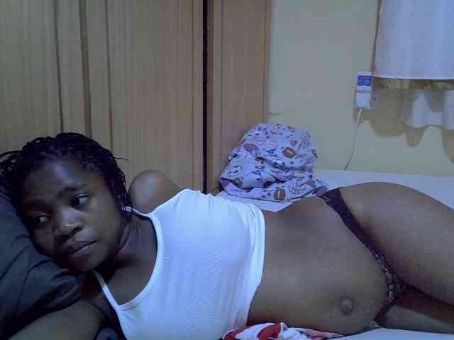 pretty-bianca webcam