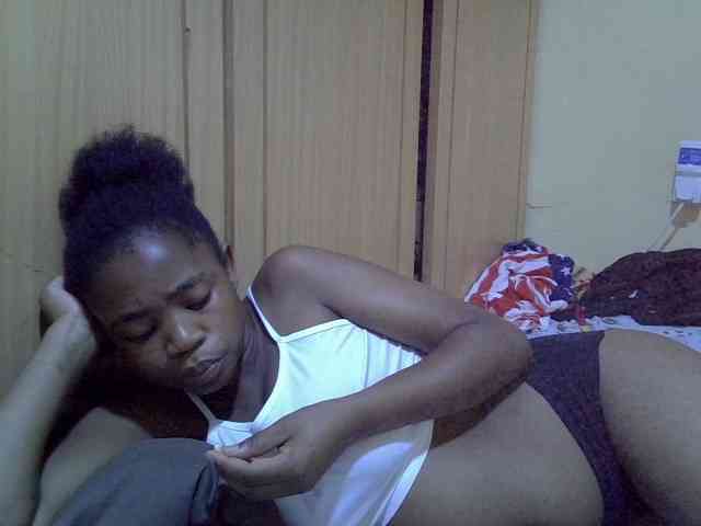 pretty-bianca webcam