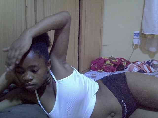 pretty-bianca webcam
