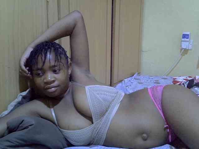 pretty-bianca webcam