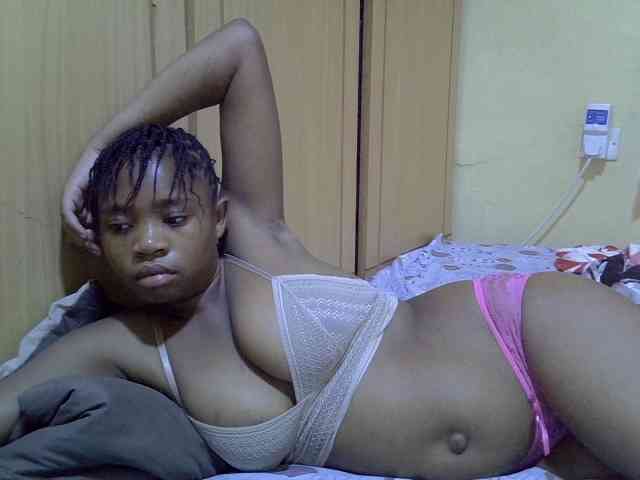 pretty-bianca webcam
