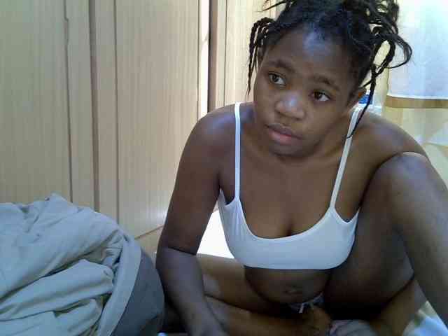 pretty-bianca webcam